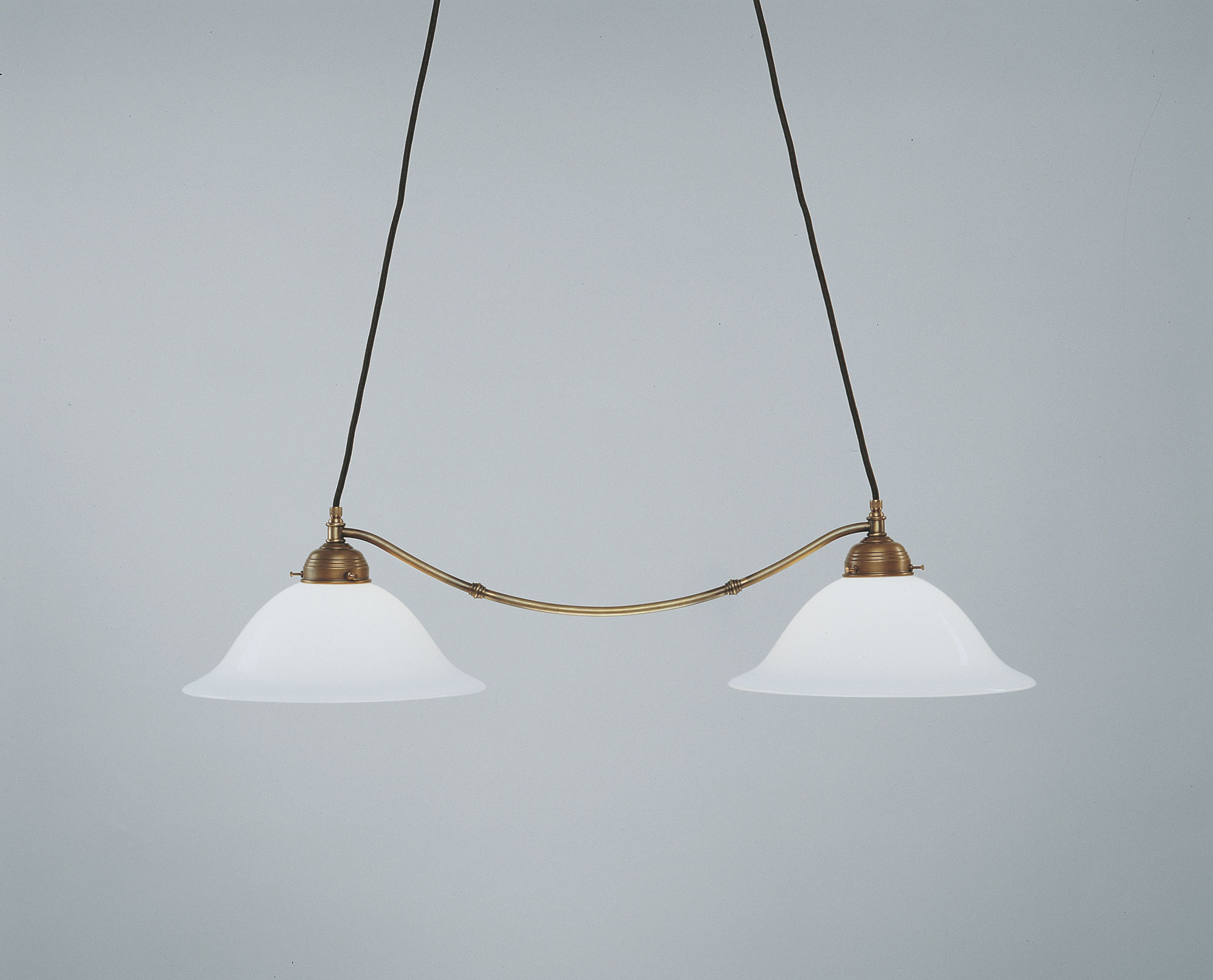Doppelpendelleuchte D85-38 op B