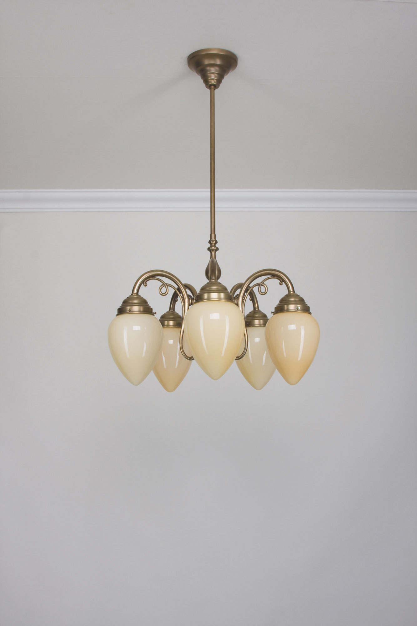 Kronleuchter D215-123 eb B